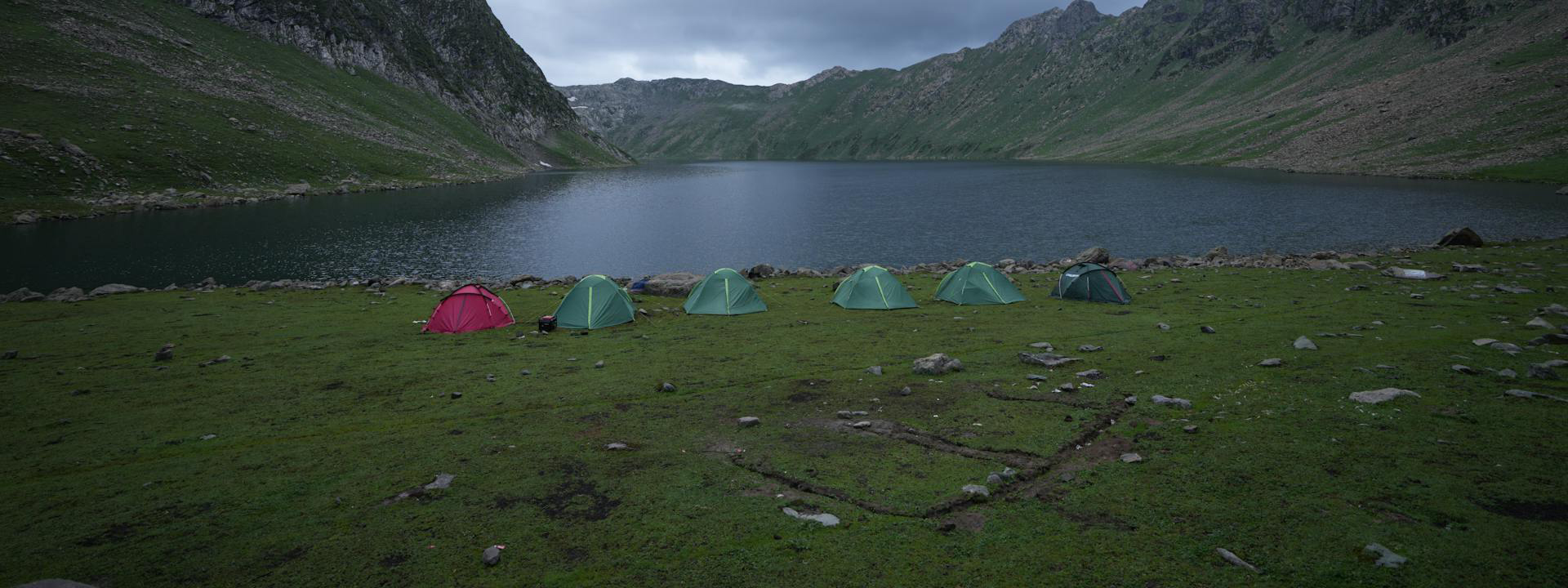 Kampeeruitrusting 1 Kampeeruitrusting -Kampeeruitrusting pexels qaarif 10121801