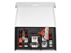 Weber Houtskool BBQ Reinigingsset 6 Weber Houtskool BBQ Reinigingsset -Kampeeruitrusting weber houtskool bbq reinigingsset 2 ecommerce 19f9